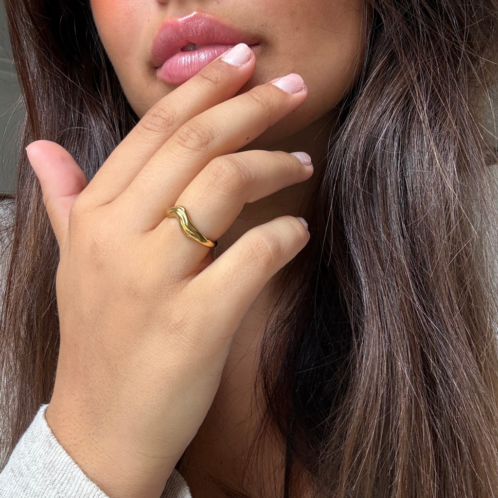 Aveline Ring
